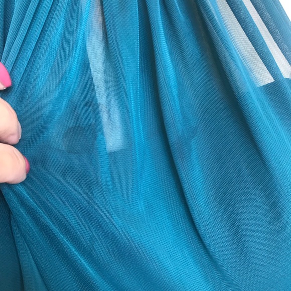 🛍 David Bridal  Sleeveless Chiffon Dress - Picture 6 of 7